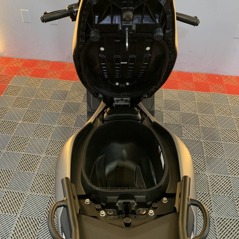 NMAX 160 ABS  - 2023 - PORTãO