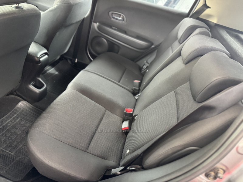 HR-V 1.8 16V FLEX LX 4P AUTOMÁTICO - 2016 - NOVA PRATA