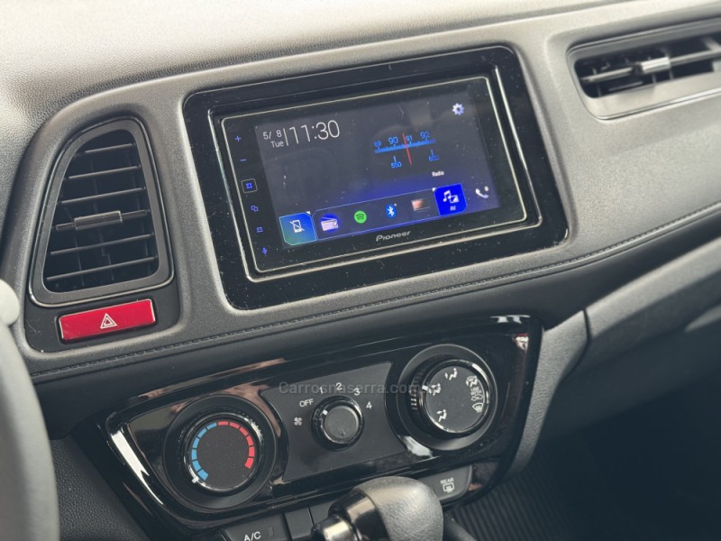 HR-V 1.8 16V FLEX LX 4P AUTOMÁTICO - 2016 - NOVA PRATA