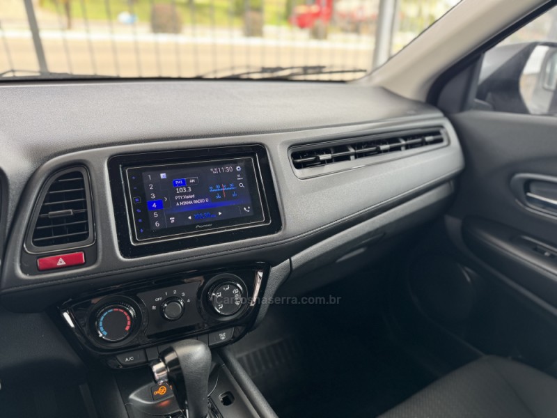 HR-V 1.8 16V FLEX LX 4P AUTOMÁTICO - 2016 - NOVA PRATA