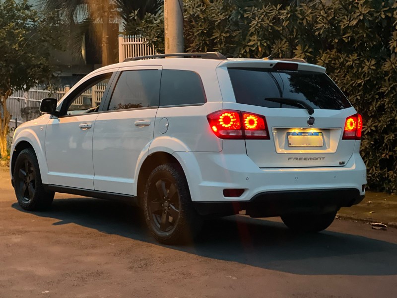 FREEMONT 2.4 PRECISION 16V GASOLINA 4P AUTOMÁTICO - 2012 - SãO LEOPOLDO