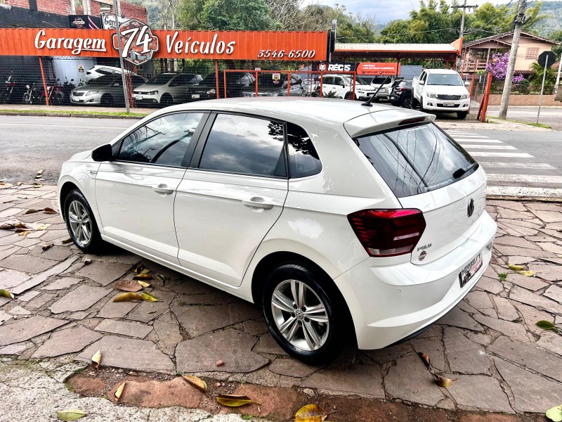POLO 1.0 TSI COMFORTLINE 12V FLEX 4P AUTOMÁTICO - 2019 - TRêS COROAS