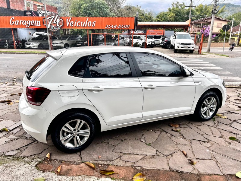 POLO 1.0 TSI COMFORTLINE 12V FLEX 4P AUTOMÁTICO - 2019 - TRêS COROAS