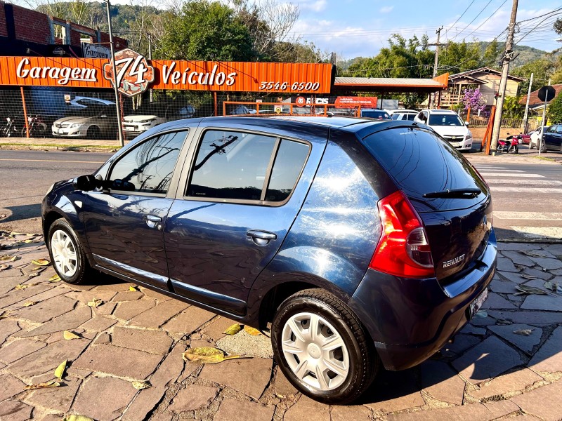 SANDERO 1.0 EXPRESSION 16V FLEX 4P MANUAL - 2008 - TRêS COROAS