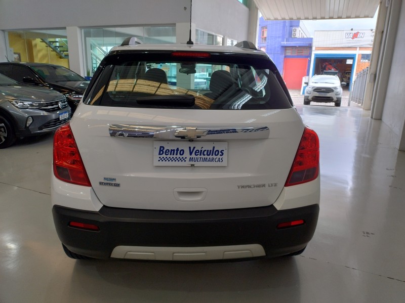 TRACKER 1.8 MPFI LTZ 4X2 16V FLEX 4P AUTOMÁTICO - 2014 - BENTO GONçALVES