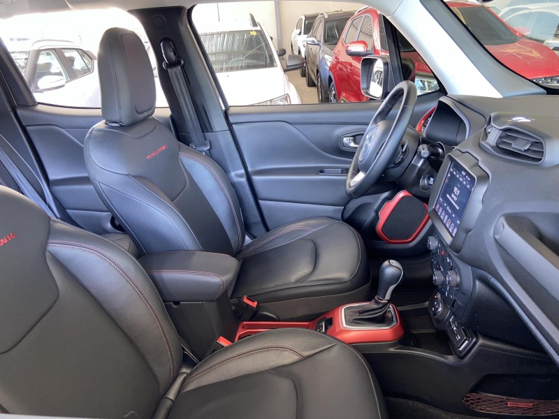 RENEGADE 2.0 16V TURBO DIESEL TRAILHAWK 4P 4X4 AUTOMÁTICO - 2020 - FARROUPILHA