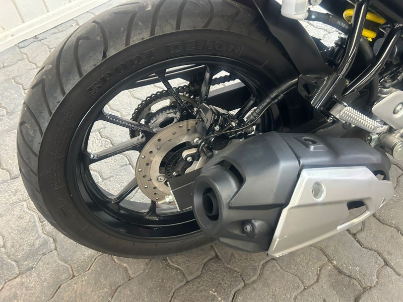 FAZER FZ25 - 2023 - TRêS COROAS