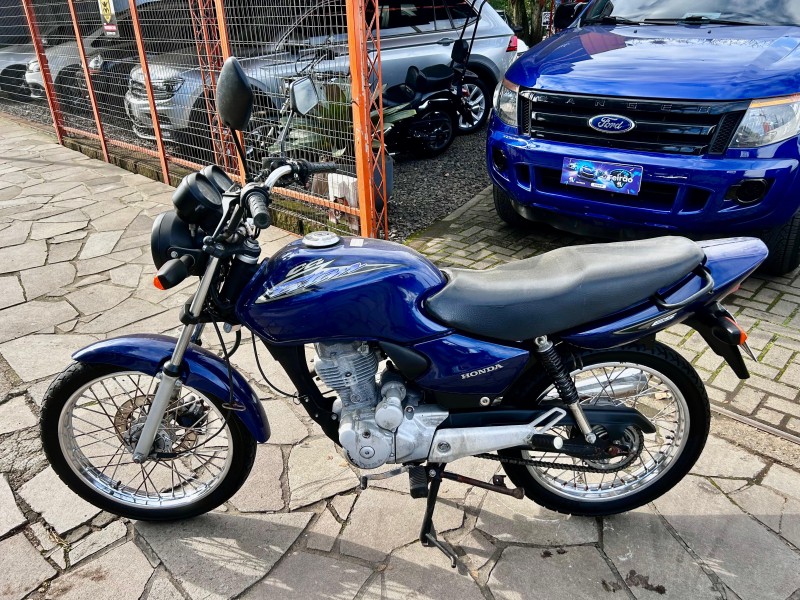 CG 125 TITAN ES - 2003 - TRêS COROAS