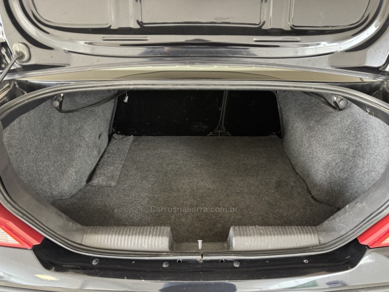 FOCUS 1.6 GL SEDAN 16V FLEX 4P MANUAL - 2008 - FLORES DA CUNHA