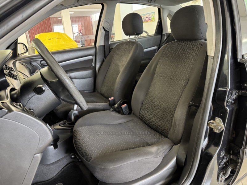 FOCUS 1.6 GL SEDAN 16V FLEX 4P MANUAL - 2008 - FLORES DA CUNHA