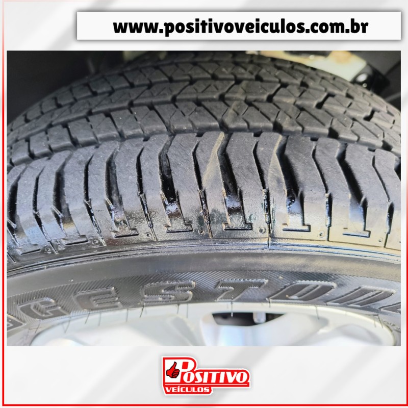 DUSTER 1.6 EXPRESSION 4X2 16V FLEX 4P AUTOMÁTICO - 2020 - CAXIAS DO SUL