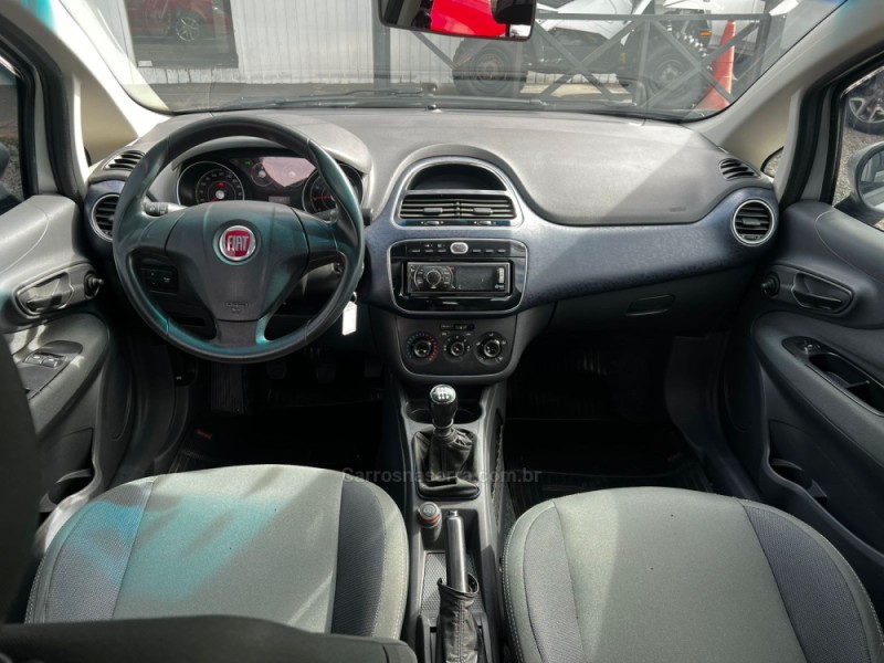 PUNTO 1.4 ATTRACTIVE 8V FLEX 4P MANUAL - 2015 - CANELA