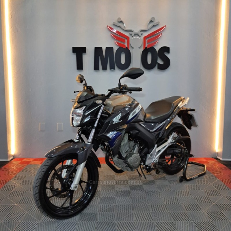 CB 250F TWISTER CBS - 2020 - PORTãO