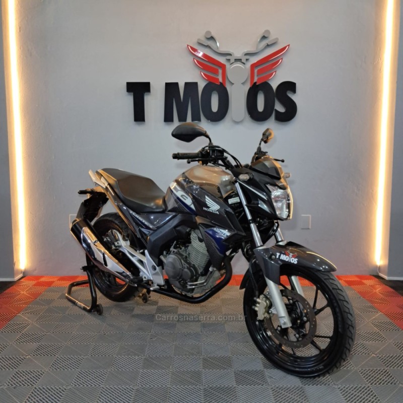 CB 250F TWISTER CBS - 2020 - PORTãO