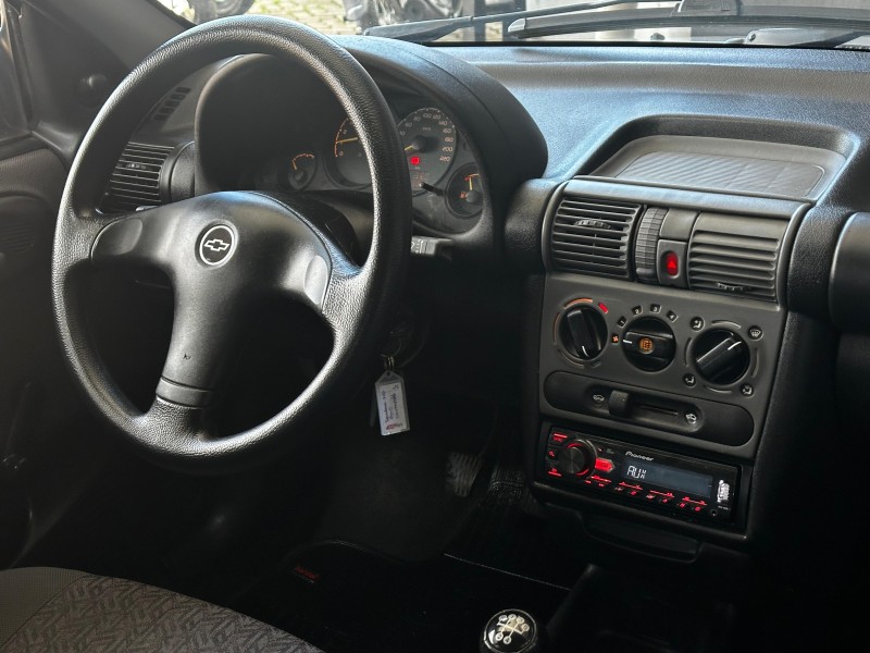 CORSA 1.0 MPFI CLASSIC SEDAN 8V GASOLINA 4P MANUAL - 2004 - CAXIAS DO SUL