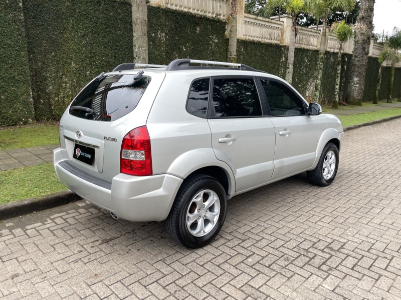 TUCSON 2.0 MPFI GLS 16V 143CV 2WD GASOLINA 4P AUTOMÁTICO - 2011 - CAXIAS DO SUL