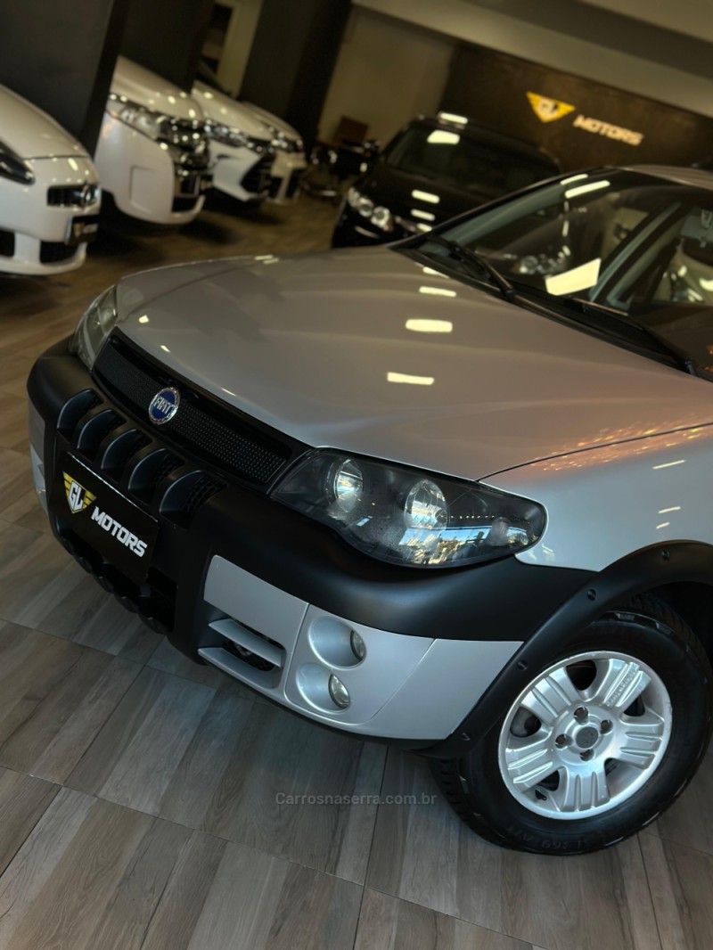 PALIO 1.8 MPI ADVENTURE WEEKEND 16V FLEX 4P MANUAL - 2005 - CAXIAS DO SUL