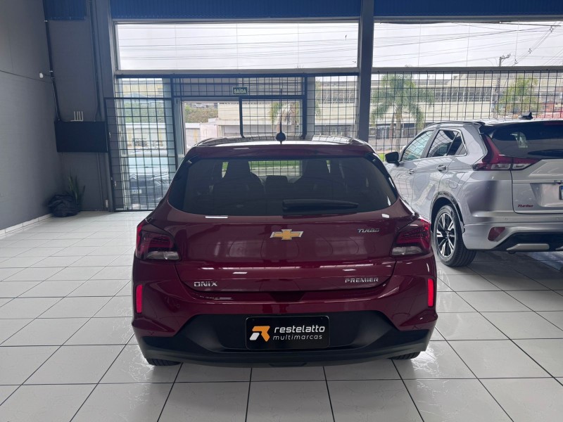 ONIX 1.0 PREMIER II 12V TURBO FLEX 4P AUTOMÁTICO - 2023 - CAXIAS DO SUL