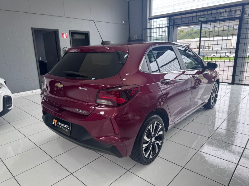 ONIX 1.0 PREMIER II 12V TURBO FLEX 4P AUTOMÁTICO - 2023 - CAXIAS DO SUL