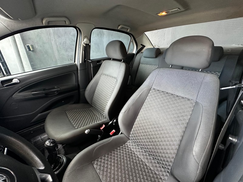 VOYAGE 1.0 MI COMFORTLINE 8V FLEX 4P MANUAL - 2016 - CAXIAS DO SUL