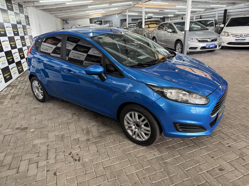 FIESTA 1.5 SE HATCH 16V FLEX 4P MANUAL - 2015 - CAXIAS DO SUL