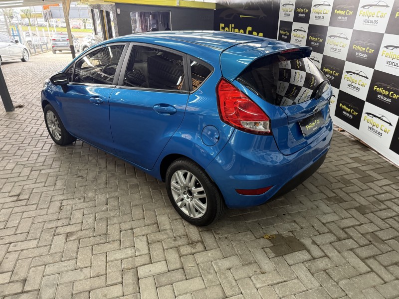 FIESTA 1.5 SE HATCH 16V FLEX 4P MANUAL - 2015 - CAXIAS DO SUL