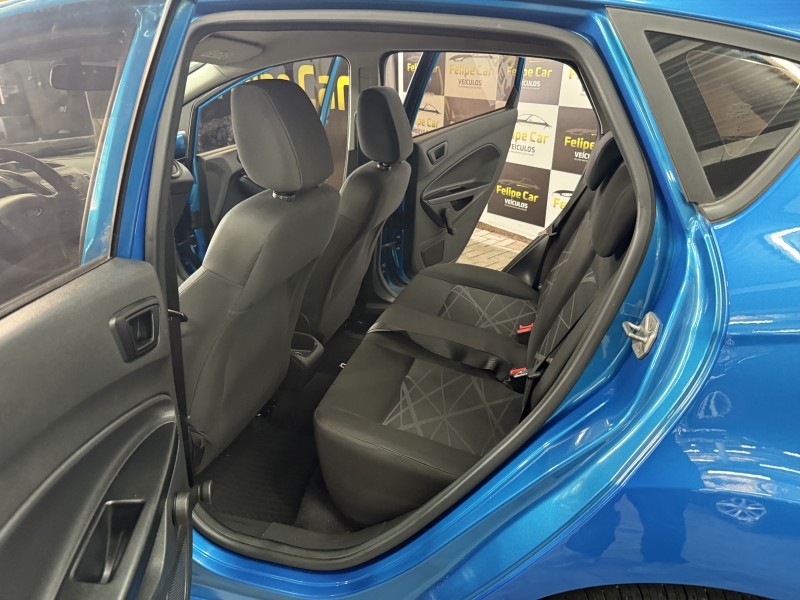 FIESTA 1.5 SE HATCH 16V FLEX 4P MANUAL - 2015 - CAXIAS DO SUL