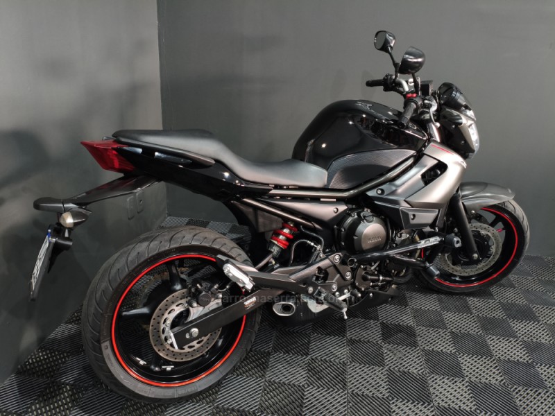 XJ6 N  - 2013 - NOVO HAMBURGO