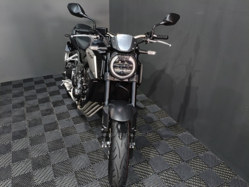 CB 650R  - 2024 - NOVO HAMBURGO