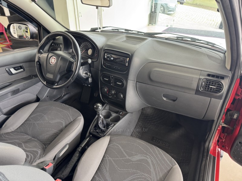 STRADA 1.4 MPI WORKING CD 8V FLEX 3P MANUAL - 2015 - FLORES DA CUNHA