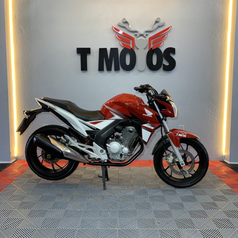 cb 250f twister cbs 2017 portao