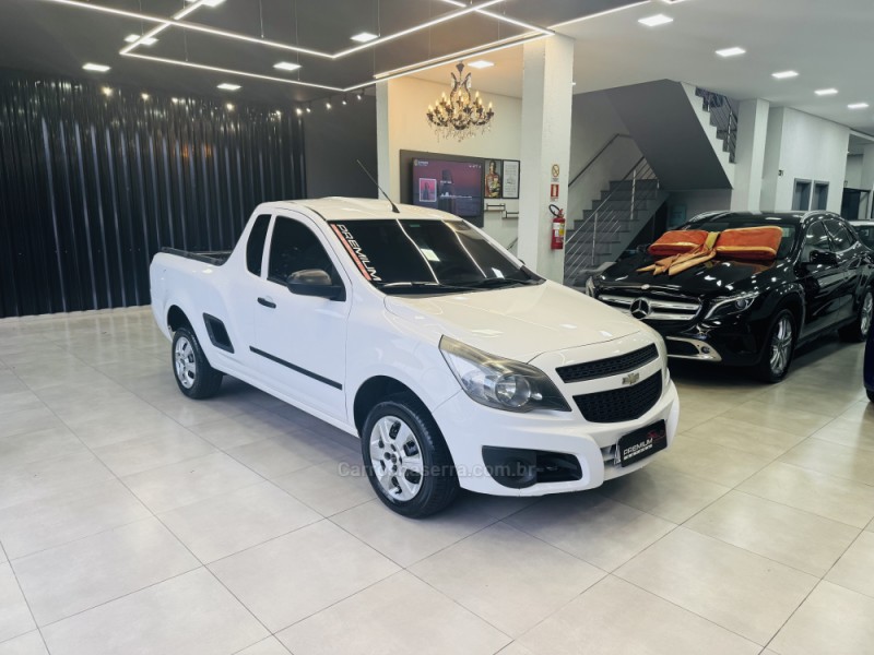 MONTANA 1.4 MPFI LS CS 8V FLEX 2P MANUAL