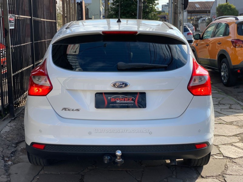 FOCUS 1.6 SE 16V FLEX 4P MANUAL - 2015 - CAXIAS DO SUL