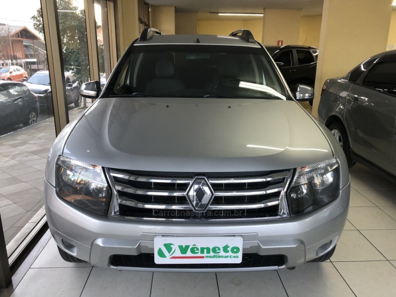duster renault duster 1.6 tech road dynamique 4x2 16v flex 4p manual 2013 farroupilha