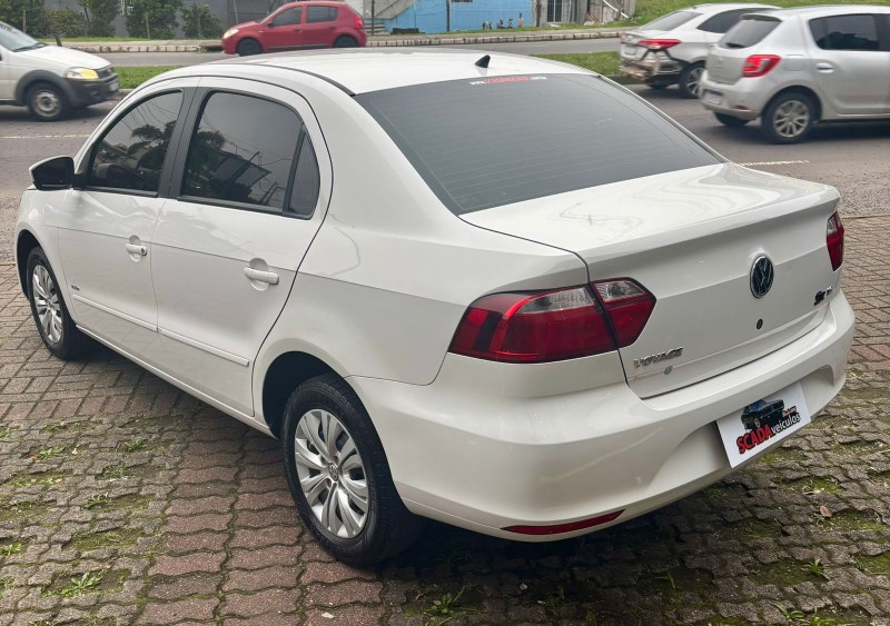 VOYAGE 1.6 MI 8V FLEX 4P MANUAL - 2013 - CAXIAS DO SUL