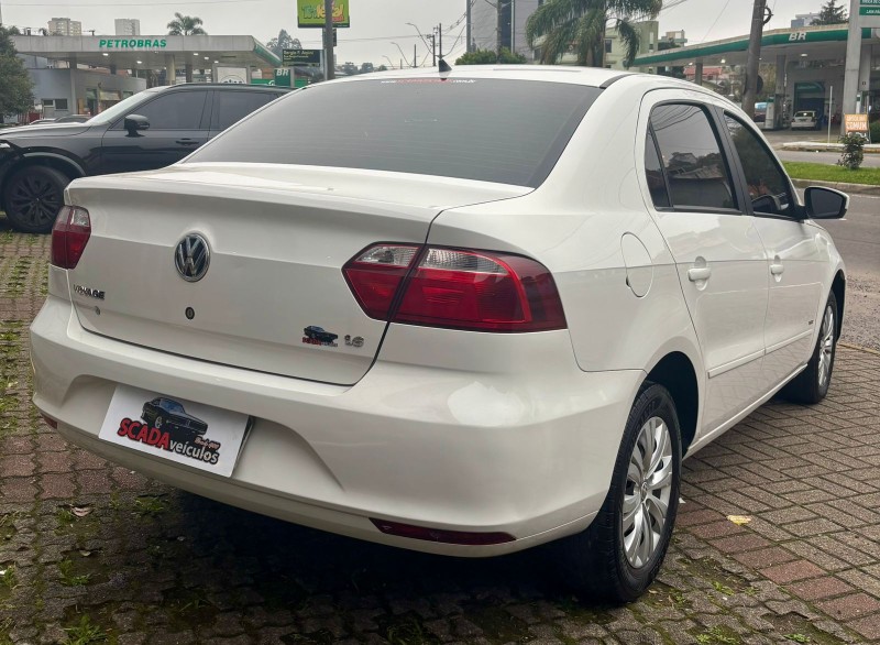 VOYAGE 1.6 MI 8V FLEX 4P MANUAL - 2013 - CAXIAS DO SUL