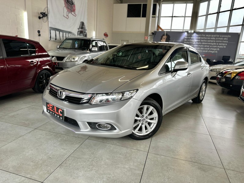 CIVIC 1.8 LXL 16V FLEX 4P MANUAL