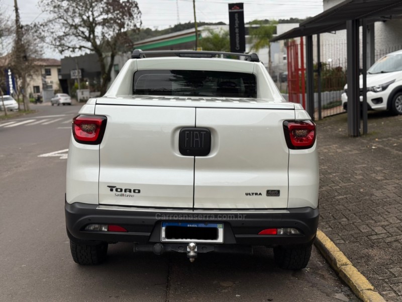 TORO 2.0 16V ULTRA 4X4 AT9 DIESEL 4P AUTOMÁTICO - 2024 - PAROBé