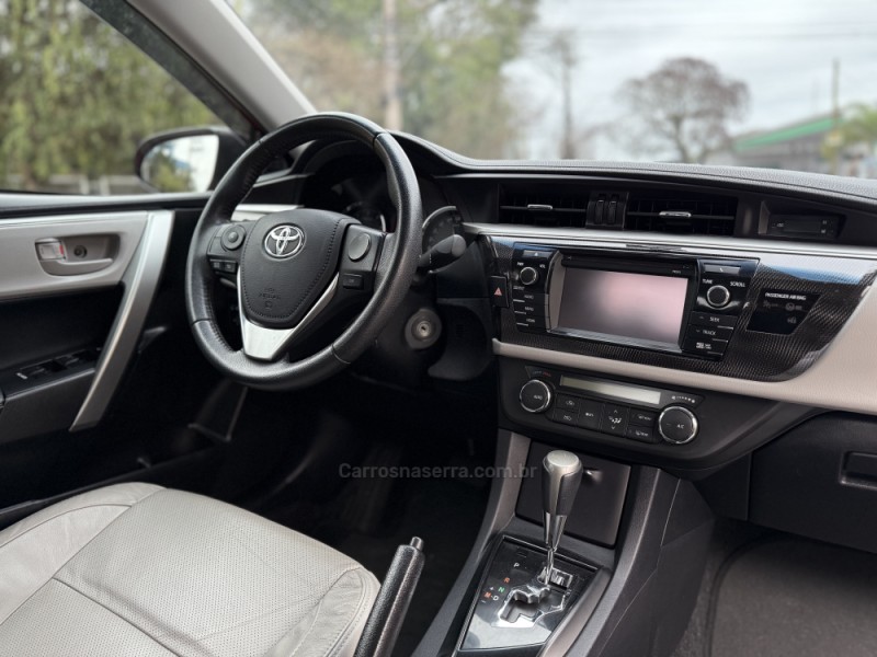 COROLLA 2.0 XEI 16V FLEX 4P AUTOMÁTICO - 2017 - PAROBé