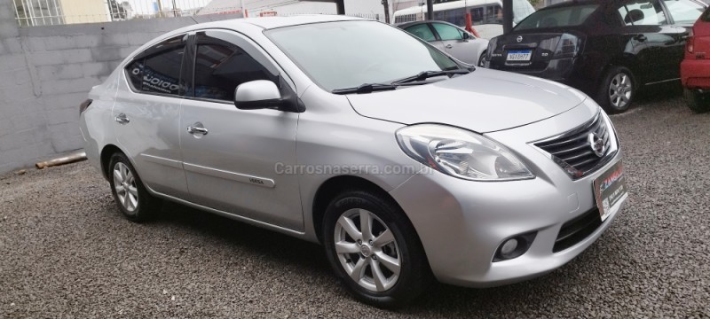 VERSA 1.6 16V FLEX SL 4P MANUAL - 2014 - FARROUPILHA