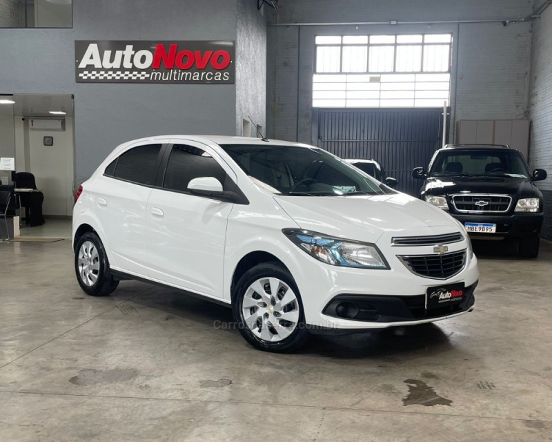 ONIX 1.4 MPFI LT 8V FLEX 4P MANUAL - 2014 - VACARIA