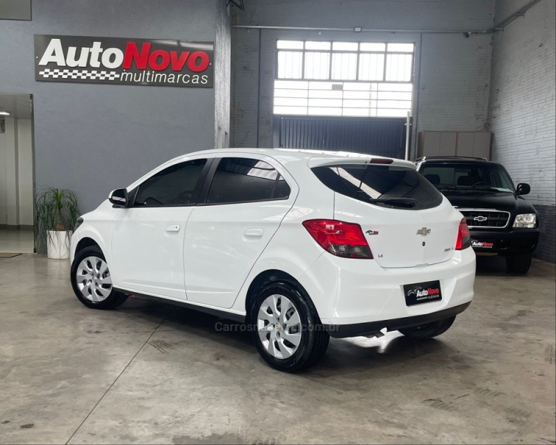 ONIX 1.4 MPFI LT 8V FLEX 4P MANUAL - 2014 - VACARIA