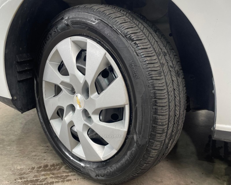 ONIX 1.4 MPFI LT 8V FLEX 4P MANUAL - 2014 - VACARIA