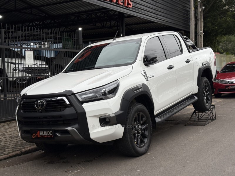 HILUX 2.8 4X4 CONQUEST CD TURBO DIESEL 4P AUTOMÁTICO - 2023 - PAROBé