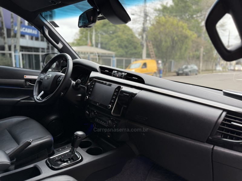 HILUX 2.8 4X4 CONQUEST CD TURBO DIESEL 4P AUTOMÁTICO - 2023 - PAROBé