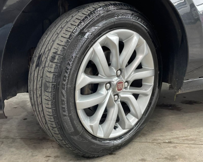 CRONOS 1.3 DRIVE 8V FLEX 4P MANUAL - 2019 - VACARIA