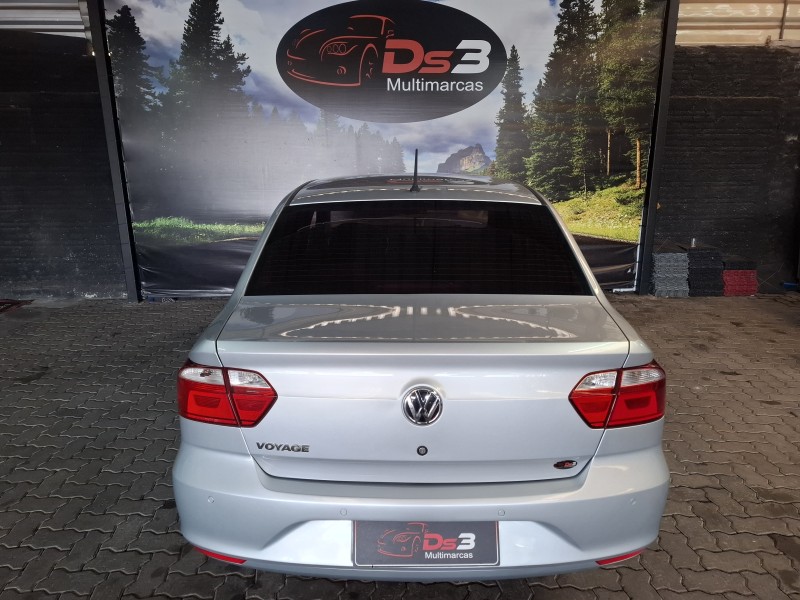 VOYAGE 1.6 MI CITY 8V FLEX 4P MANUAL - 2014 - CAXIAS DO SUL
