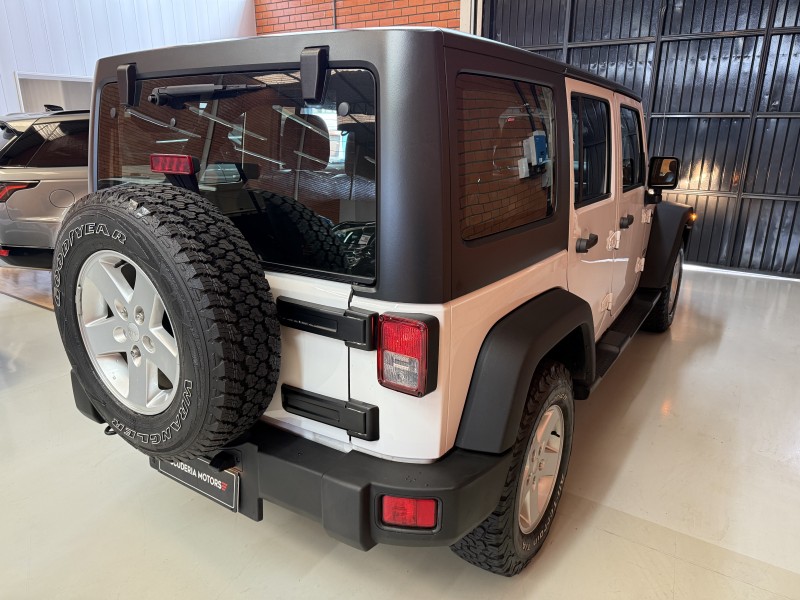WRANGLER 3.6 UNLIMITED SAHARA V6 24V GASOLINA 4P AUTOMÁTICO - 2015 - BENTO GONçALVES