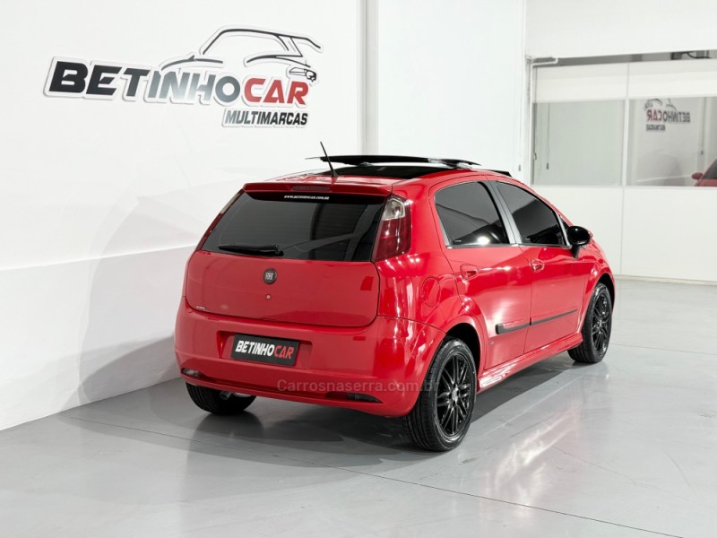 PUNTO 1.8 SPORTING 16V FLEX 4P MANUAL - 2012 - ESTâNCIA VELHA
