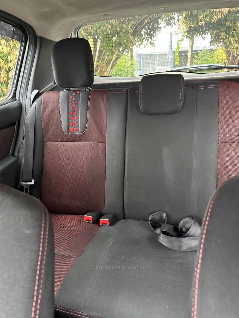 SANDERO 1.6 STEPWAY 8V FLEX 4P MANUAL - 2014 - CAXIAS DO SUL